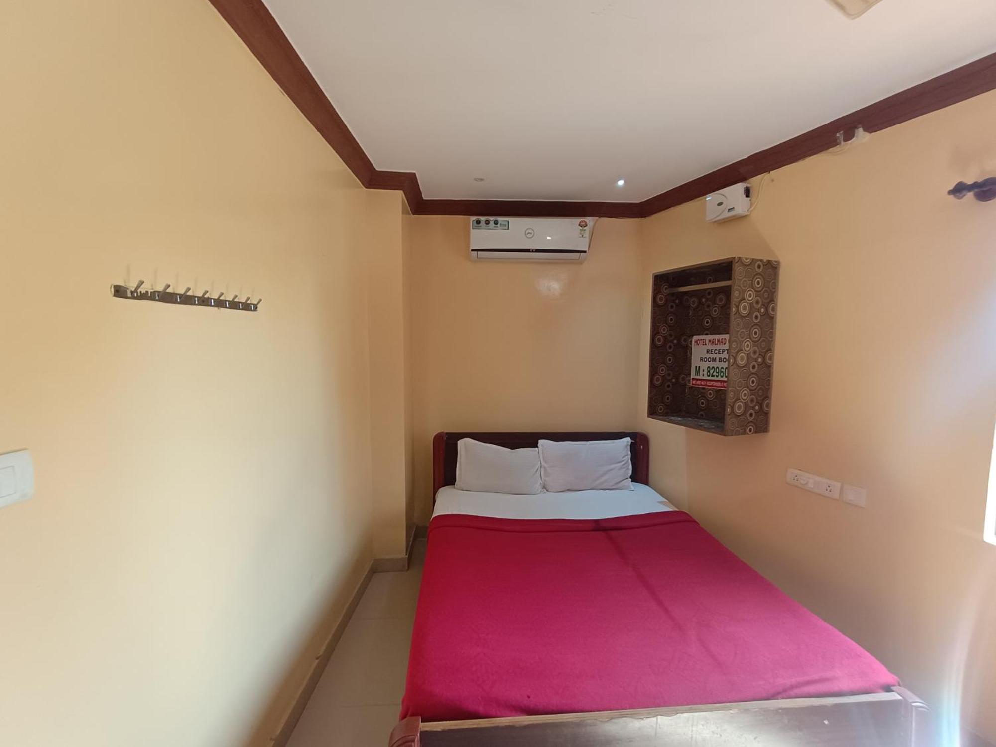 Hotel Malnad Grand Inn Kumbalgod Luaran gambar