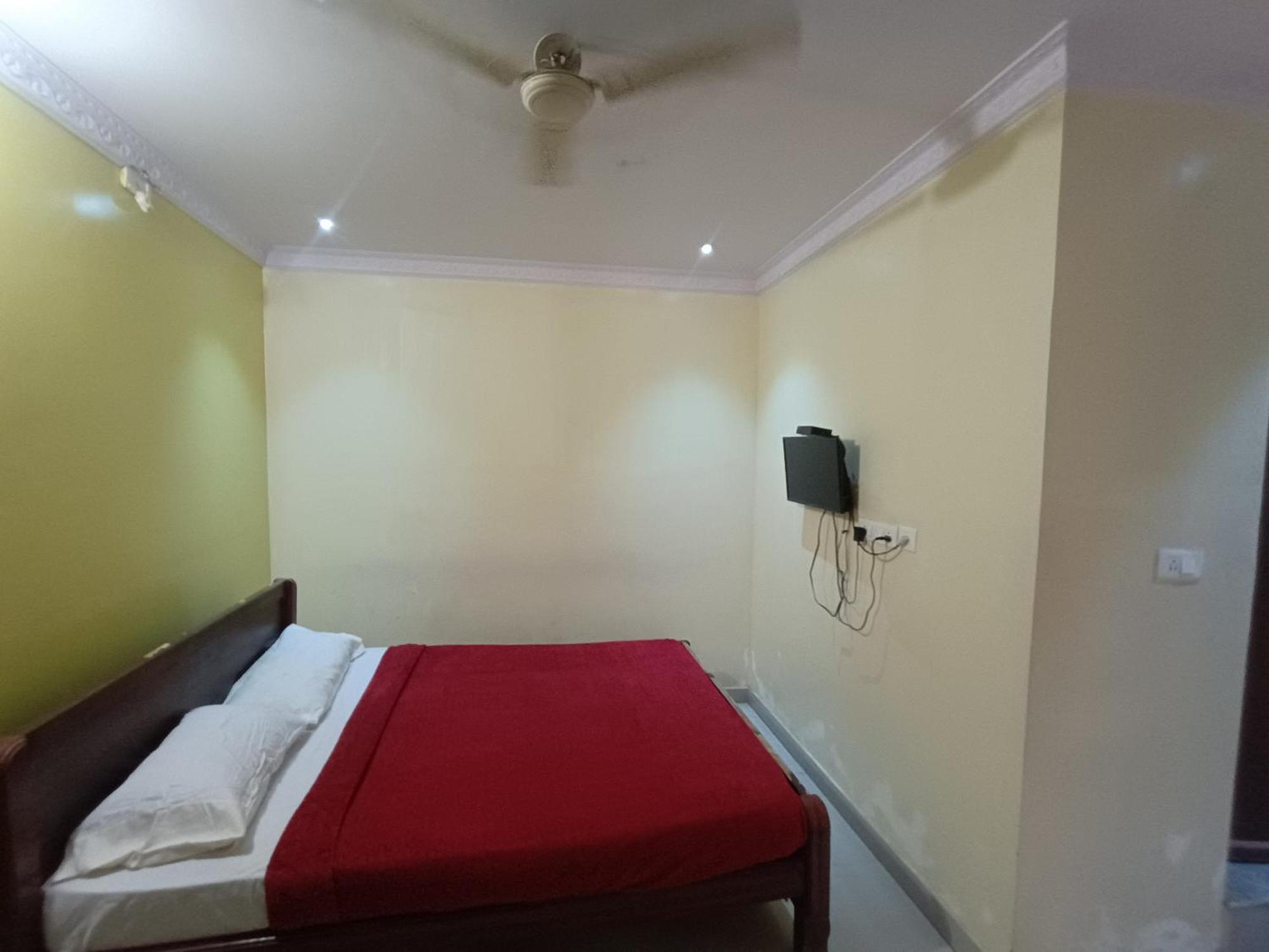 Hotel Malnad Grand Inn Kumbalgod Luaran gambar