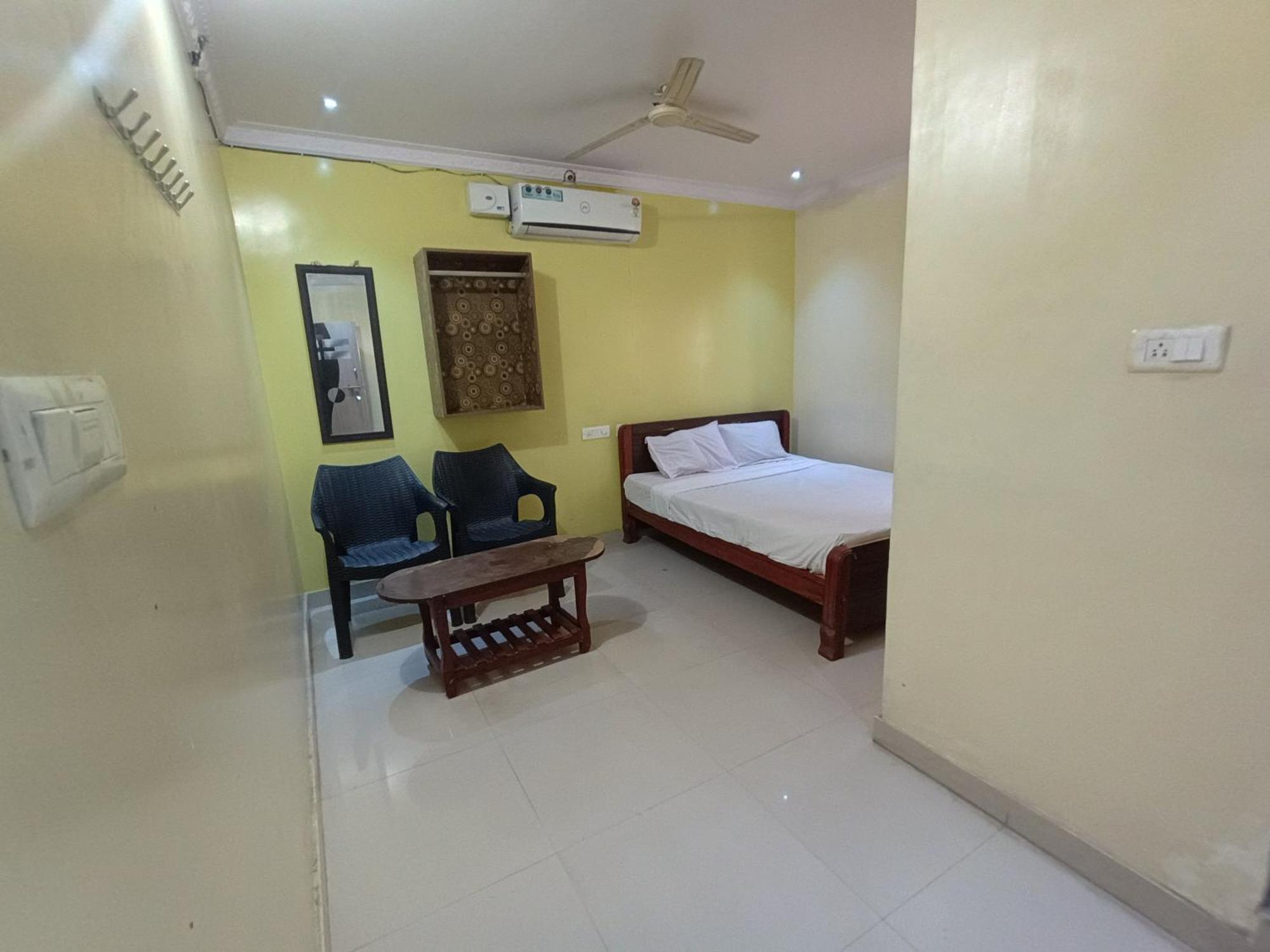 Hotel Malnad Grand Inn Kumbalgod Luaran gambar